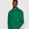 Kangol Duncan Boxy Workshirt Unisex - Camisa - Green 1 Kangol Duncan Boxy Workshirt Unisex - Camisa - Green -Blen Ropa Comercio 048127ad9406418ca0ffc681d4c40bf9
