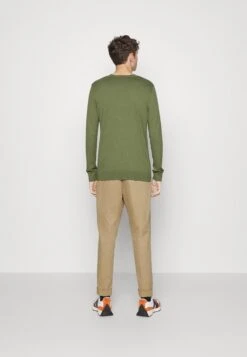 Selected Homme Slhberg Crew Neck B Noos - Jersey De Punto - Vineyard Green -Blen Ropa Comercio 0a596341f66f49fd851dc7f7cb529fcd