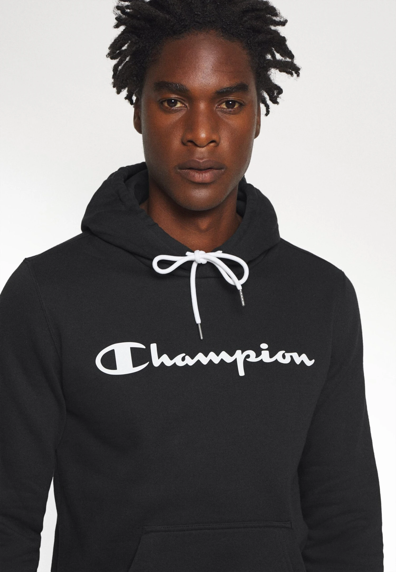 Champion Legacy Hooded - Jersey Con Capucha - Black 7 Champion Legacy Hooded - Jersey Con Capucha - Black - Imagen 5