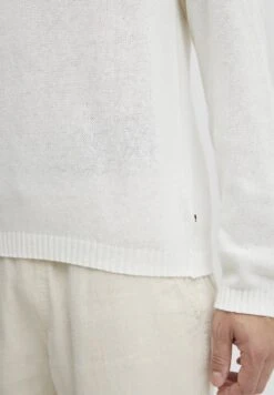 Solid Fabio - Jersey De Punto - Off White -Blen Ropa Comercio 1a4610e5909c46f1b7ede74680cda759