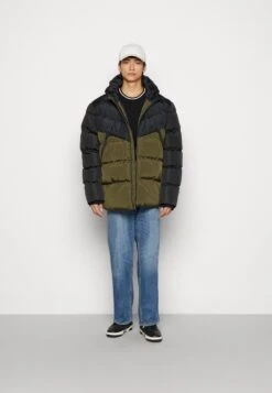 Hollister Co. Cable Crew - Jersey De Punto - Black -Blen Ropa Comercio 2b6e14d96b5f458cba315fcefc3318b4