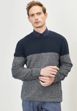 Standard Fit - Jersey De Punto - Navy Blue Cream -Blen Ropa Comercio 2fc5ec412e1548a983eccd9912d715cf