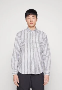 Marc O'Polo Kent Collar Long Sleeves One Rectangular Chest Pocket With Pen - Camisa - Black