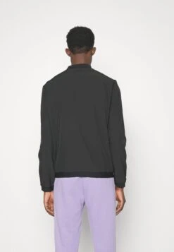 EA7 Emporio Armani Chaquetas Bomber - Black -Blen Ropa Comercio 3f1ada1cbbcb4dc087fb13829dee7da4