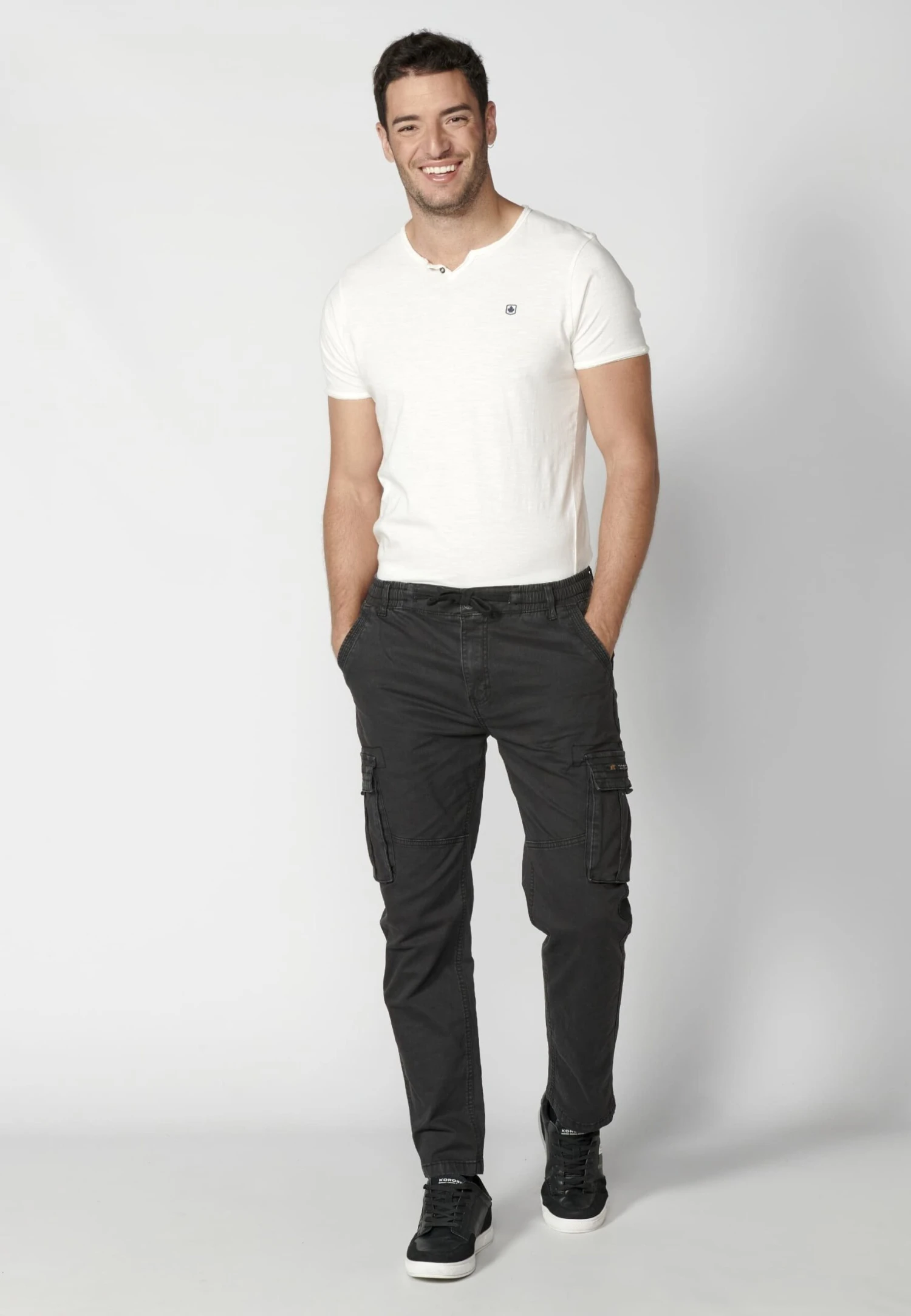 Koroshi Pantalones Cargo - Black 4 Koroshi Pantalones Cargo - Black - Imagen 2