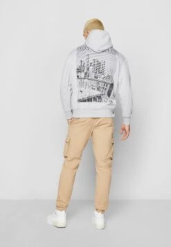 City Hoodie - Sudadera - Grey -Blen Ropa Comercio 4ea5e67815084722b9c8b61552ee00d8