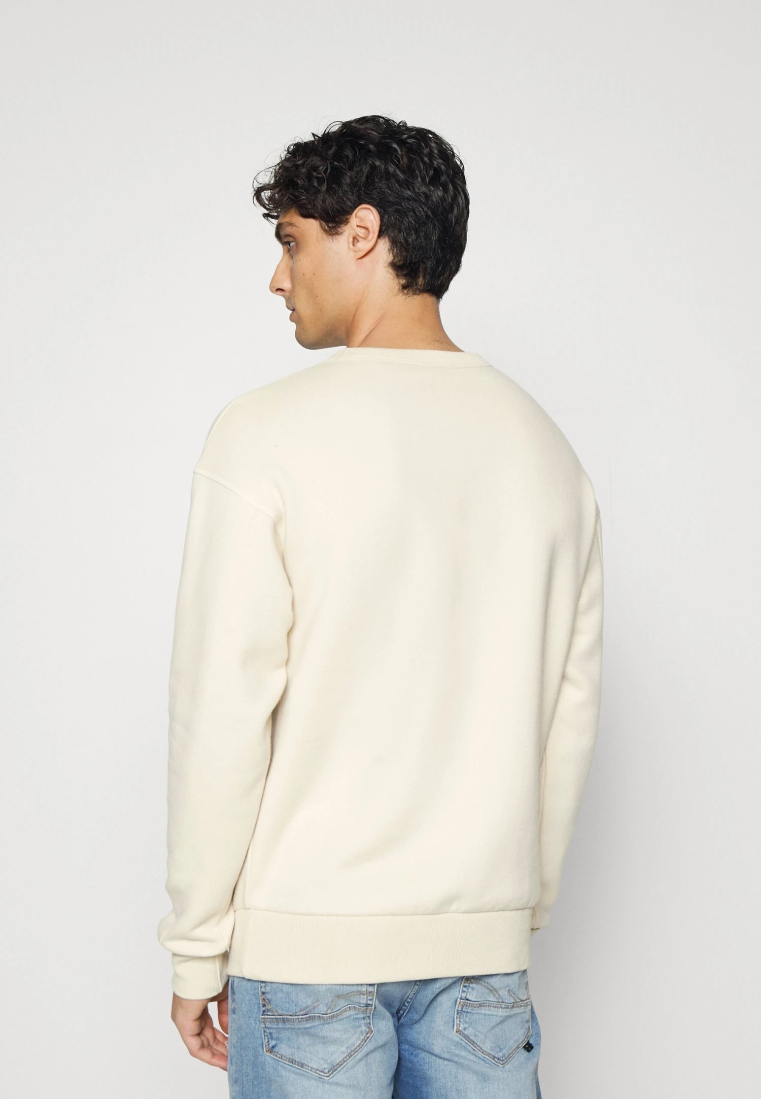 Jack & Jones Jcoclassic Crew Neck - Sudadera - Moonbeam 5 Jack & Jones Jcoclassic Crew Neck - Sudadera - Moonbeam - Imagen 3