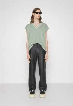 Hugo Spencon - Jersey De Punto - Light/Pastel Green -Blen Ropa Comercio 58f3645a3d954f4a9e76f4faa3e1869f