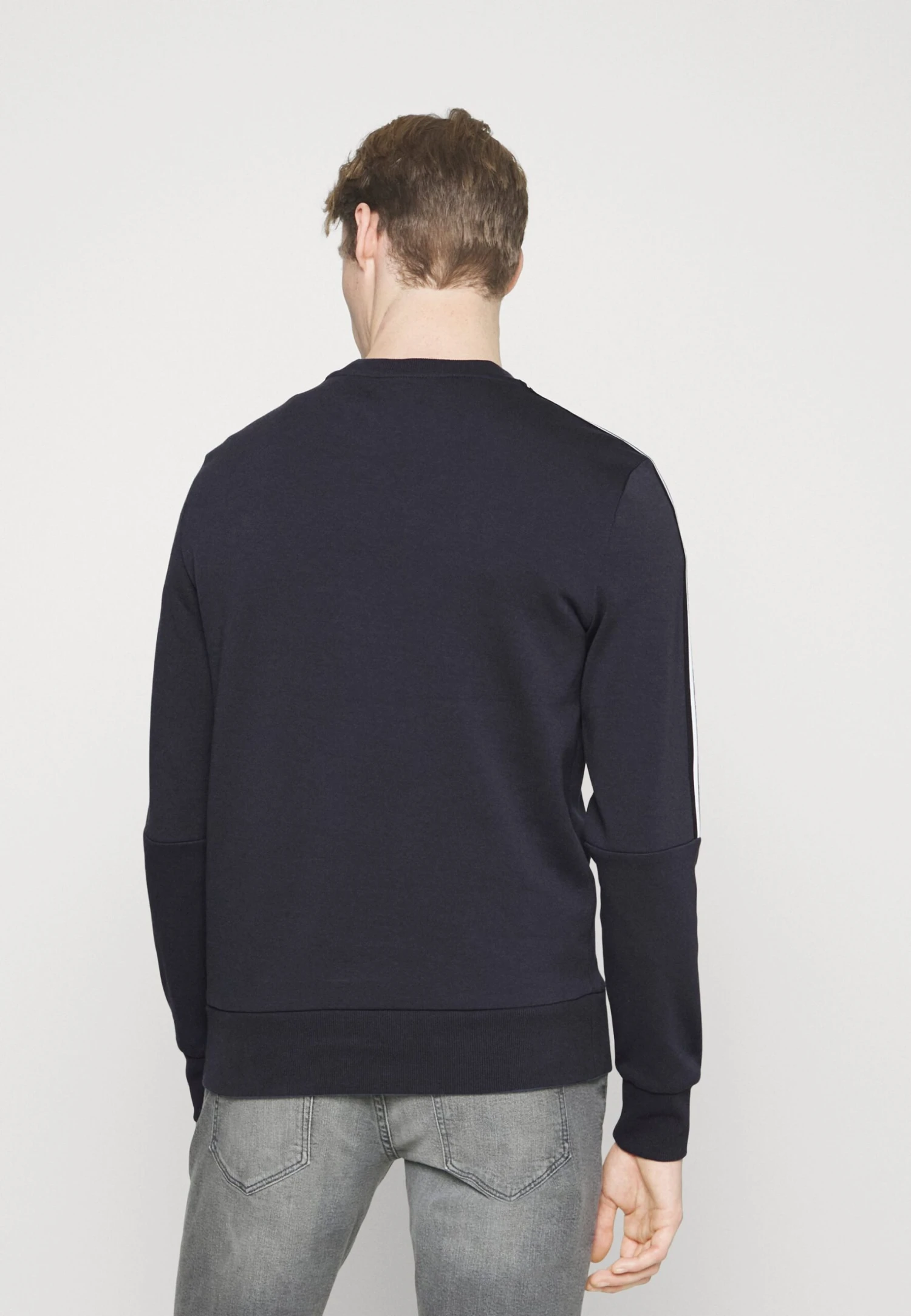 Michael Kors New Evergreen Crew - Sudadera - Midnight 5 Michael Kors New Evergreen Crew - Sudadera - Midnight - Imagen 3