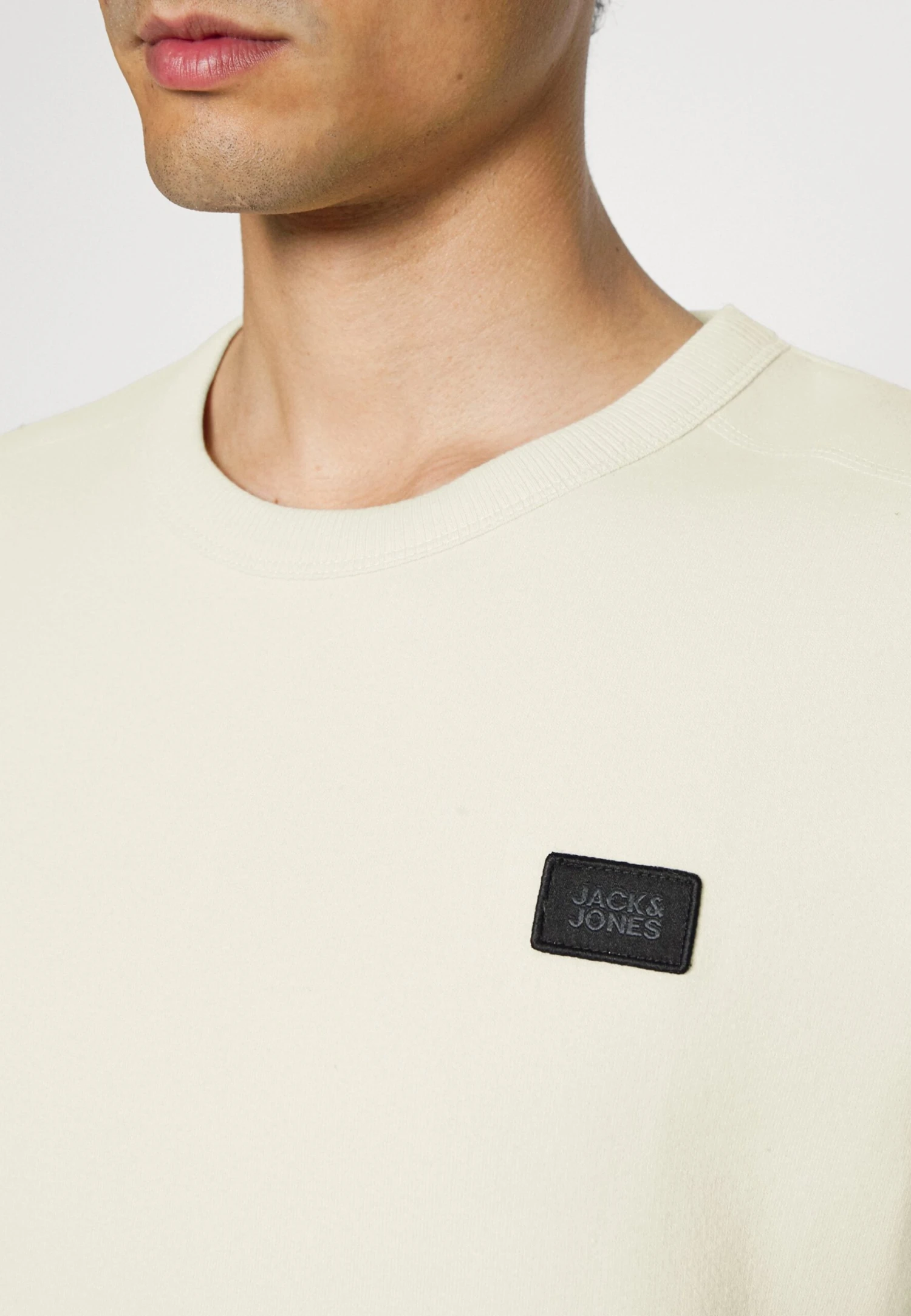 Jack & Jones Jcoclassic Crew Neck - Sudadera - Moonbeam 7 Jack & Jones Jcoclassic Crew Neck - Sudadera - Moonbeam - Imagen 5