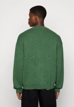 Redefined Rebel Bastian - Jersey De Punto - Greener Pastures -Blen Ropa Comercio 6e342bd04f3e458da8f40dcb4f17acd5