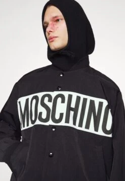MOSCHINO Long Jacket - Chaquetas Bomber - Fantasy Black -Blen Ropa Comercio 7752dbed26aa4e70933a6d41be0d22cc