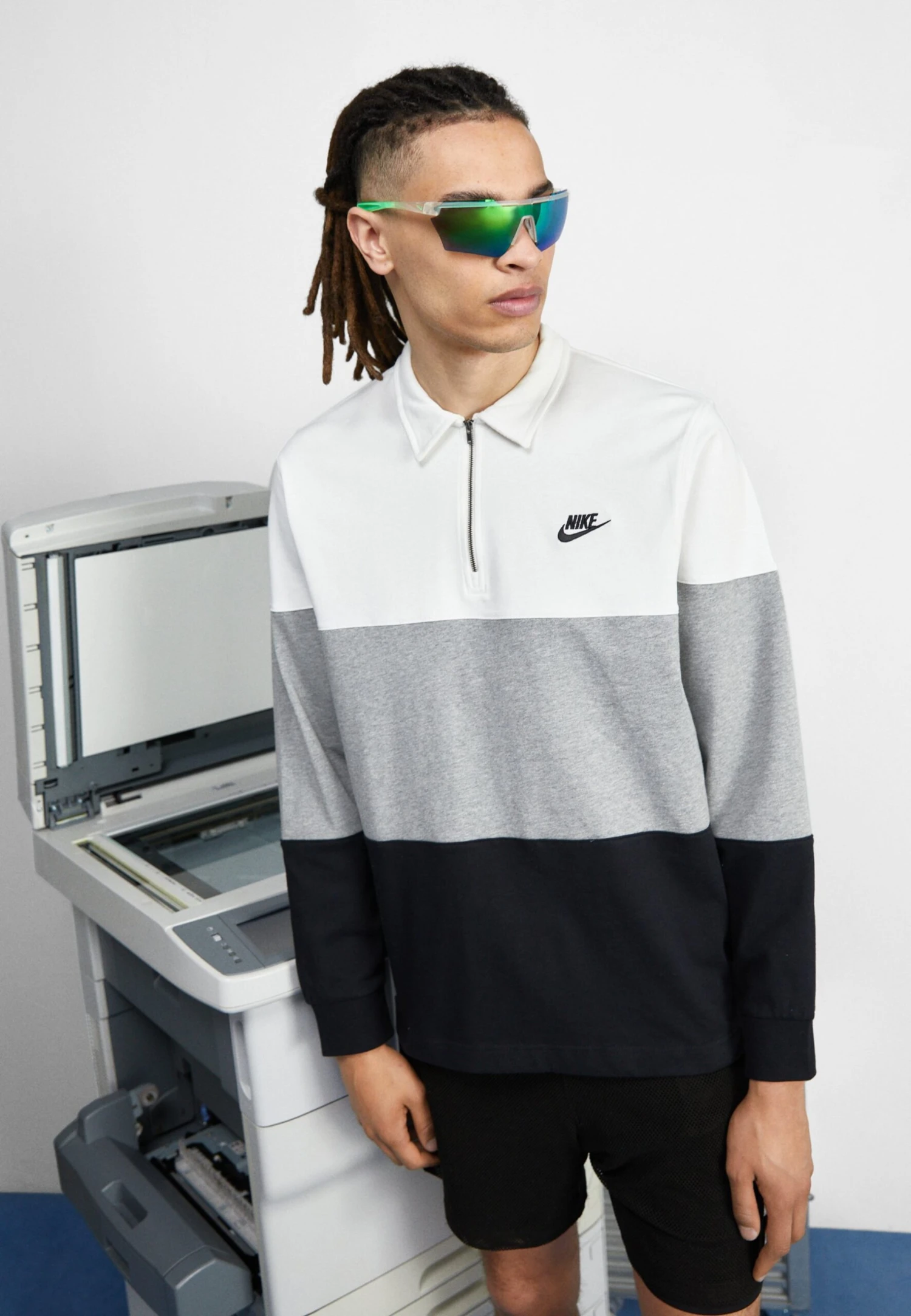 Nike Sportswear Club - Sudadera - White/Dark Grey Heather/Black 3 Nike Sportswear Club - Sudadera - White/Dark Grey Heather/Black