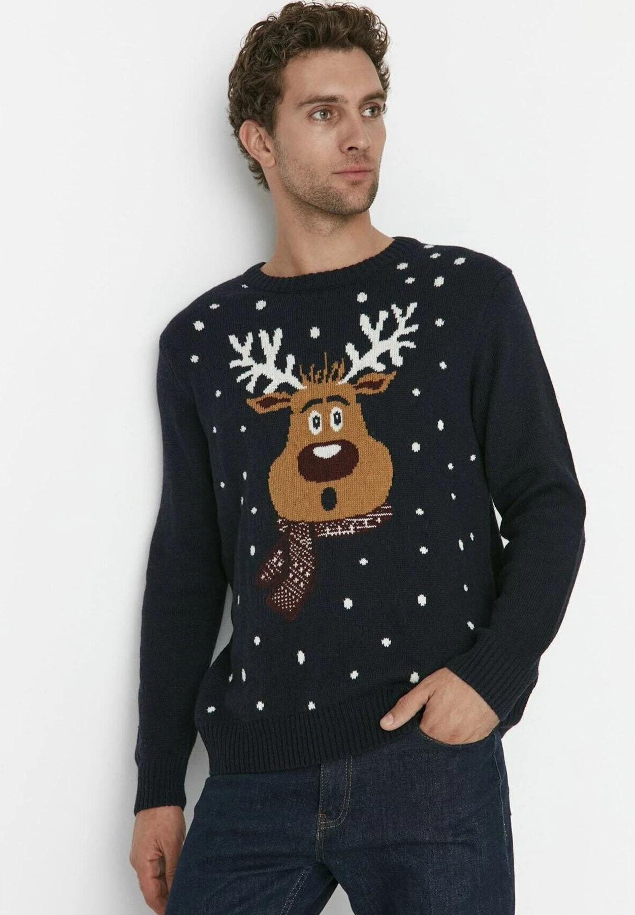 Trendyol Christmas - Jersey De Punto - Navy Blue 7 Trendyol Christmas - Jersey De Punto - Navy Blue - Imagen 5