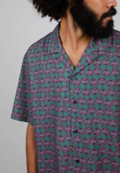 Brava Fabrics Heart Aloha Morera - Camisa - Green -Blen Ropa Comercio 81cba113e9ba47f5b8fd0767caf956c2