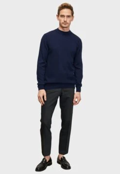 Standard Fit Mock Turtleneck - Jersey De Punto - Navy Blue -Blen Ropa Comercio 86865f2e8a984f218e00bbc2f67b856f