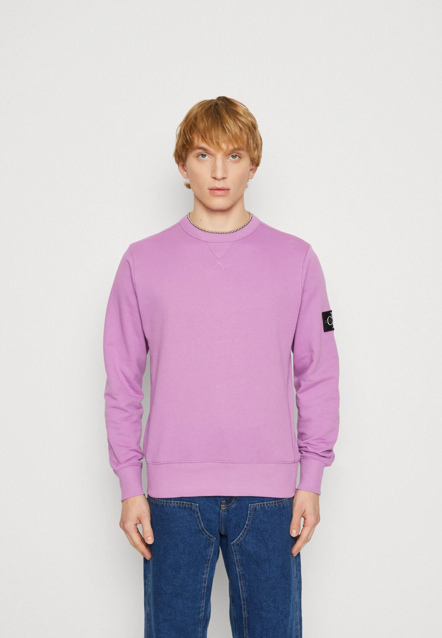 Calvin Klein Jeans Monogram Sleeve Badge - Sudadera - Iris Orchid 3 Calvin Klein Jeans Monogram Sleeve Badge - Sudadera - Iris Orchid