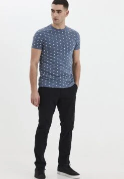 Blen Ropa Comercio -Blen Ropa Comercio 8f8b1567483548d091766e372edc571c