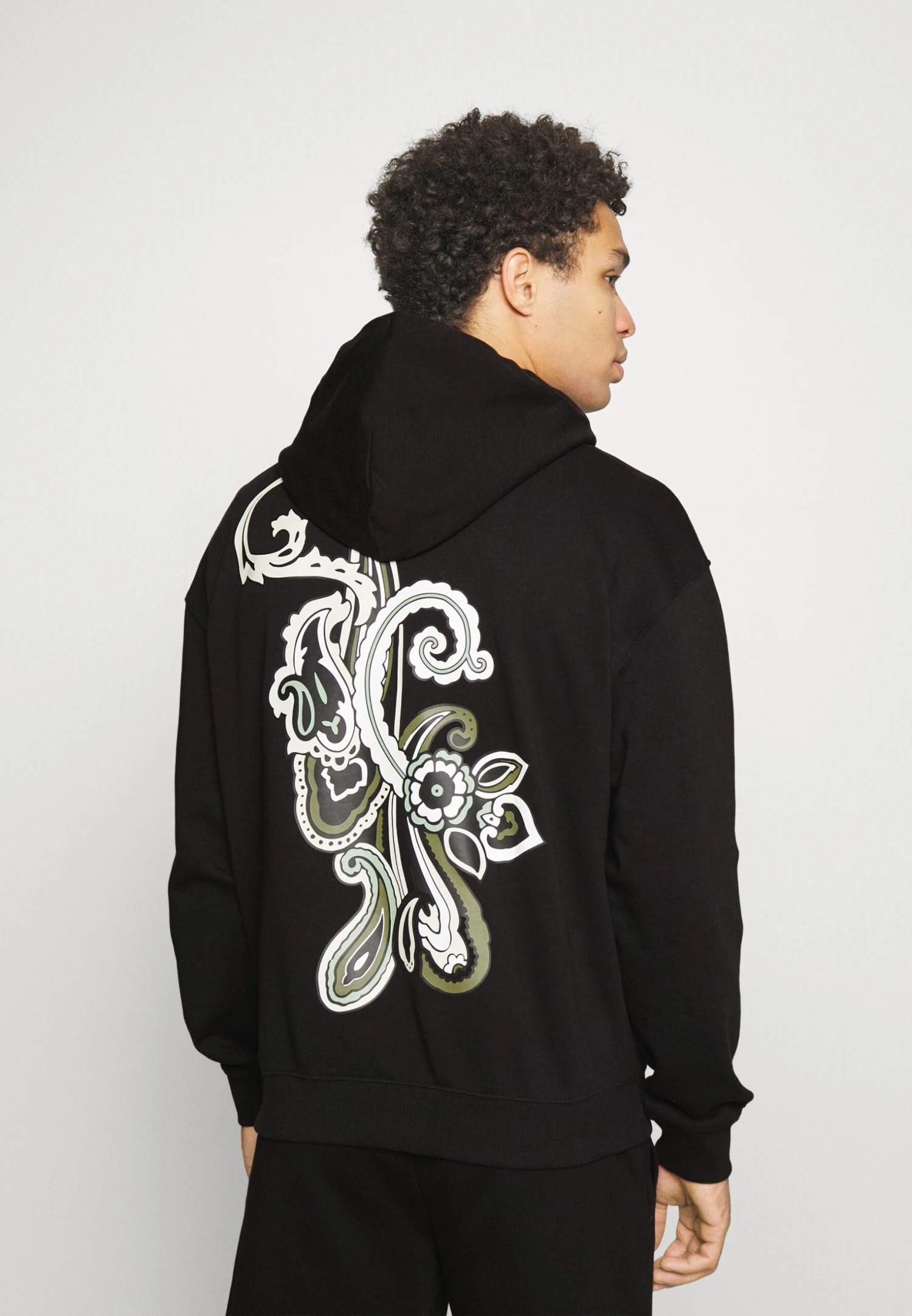 Hugo Dolias - Sudadera - Black 5 Hugo Dolias - Sudadera - Black - Imagen 3