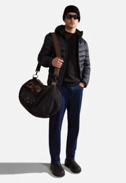 Blen Ropa Comercio -Blen Ropa Comercio 9f7e7b632e944075ac1ce35cd4342e25