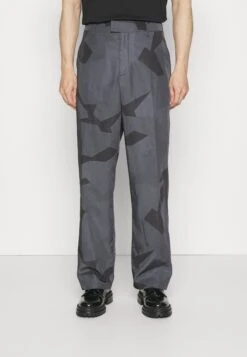 Blen Ropa Comercio 19 Neil Barrett Liam Straight Loose- Pantalones - Black