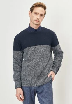 Standard Fit - Jersey De Punto - Navy Blue Cream