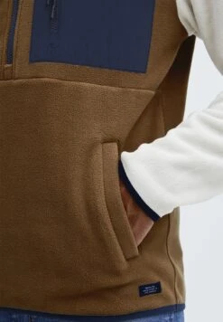 Blend Troyer - Forro Polar - Otter -Blen Ropa Comercio ce15b4cd694f451c9777575e6b981817