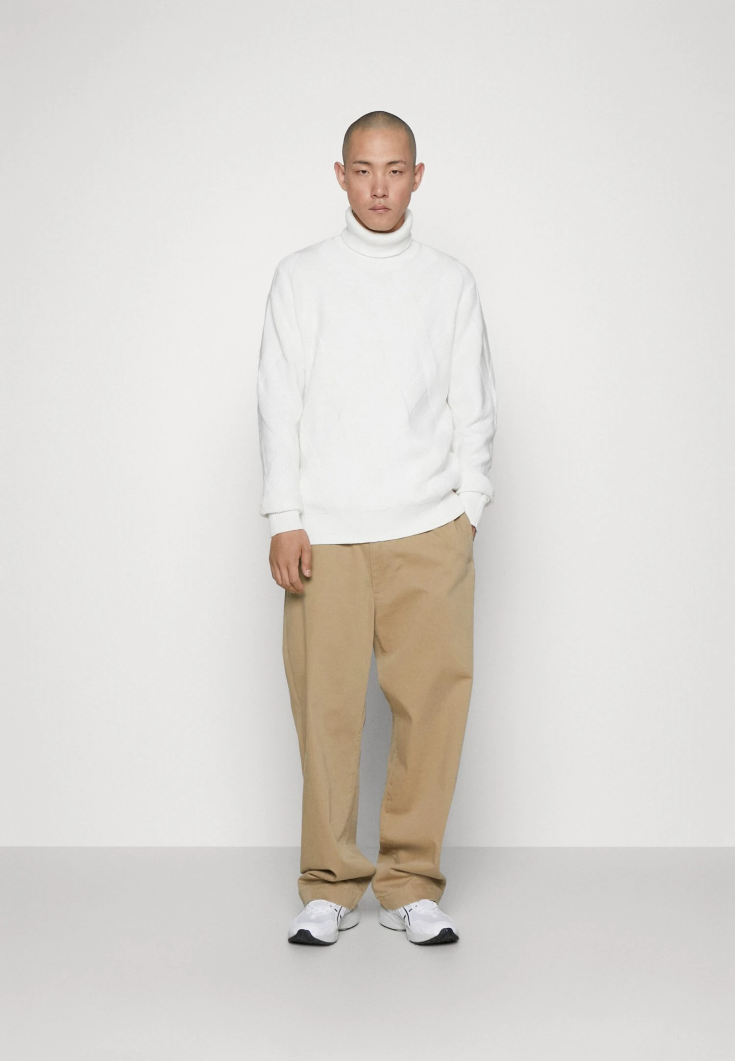 Lindbergh Rolled Neck Structure - Jersey De Punto - Off-White 7 Lindbergh Rolled Neck Structure - Jersey De Punto - Off-White - Imagen 5