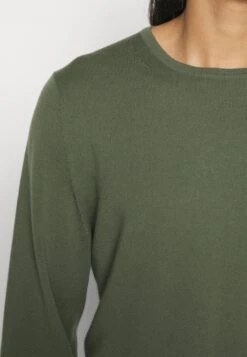 Calvin Klein Superior- Jersey De Punto - Thyme -Blen Ropa Comercio e1d06100fc0c410f94127651827efd00