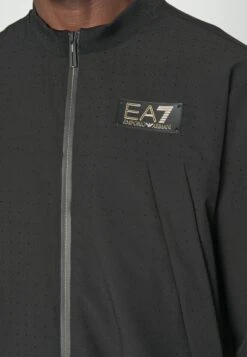 EA7 Emporio Armani Chaquetas Bomber - Black -Blen Ropa Comercio ea56d61cd1394e7298642f2d2090475f