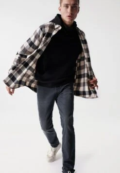 Denmark- Camisa - Beige