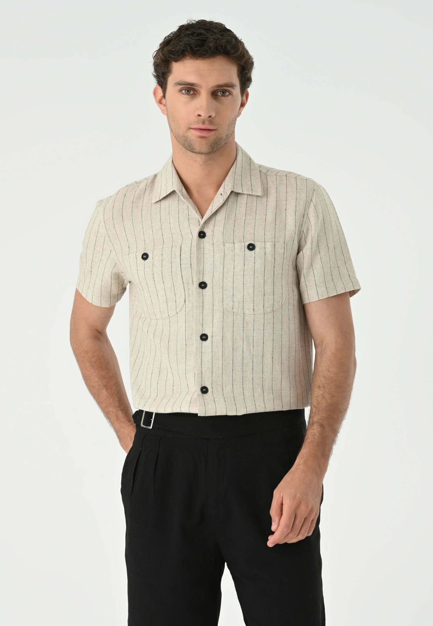 Short Sleeve- Camisa - Ecru 7 Short Sleeve- Camisa - Ecru - Imagen 5