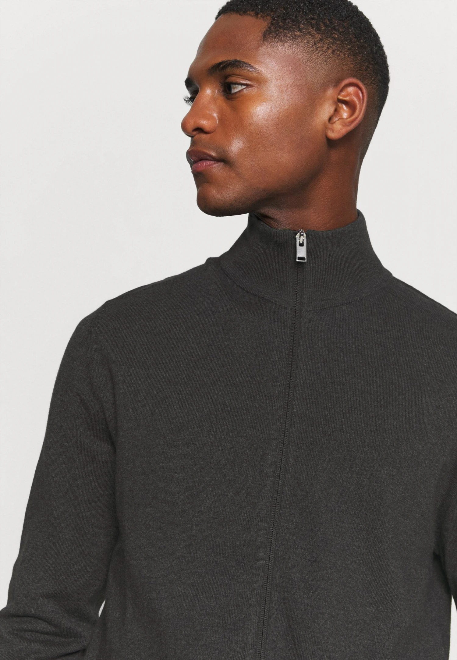 Selected Homme Berg Full Zip B Noos - Chaqueta De Punto - Antracit/Melange 7 Selected Homme Berg Full Zip B Noos - Chaqueta De Punto - Antracit/Melange - Imagen 5